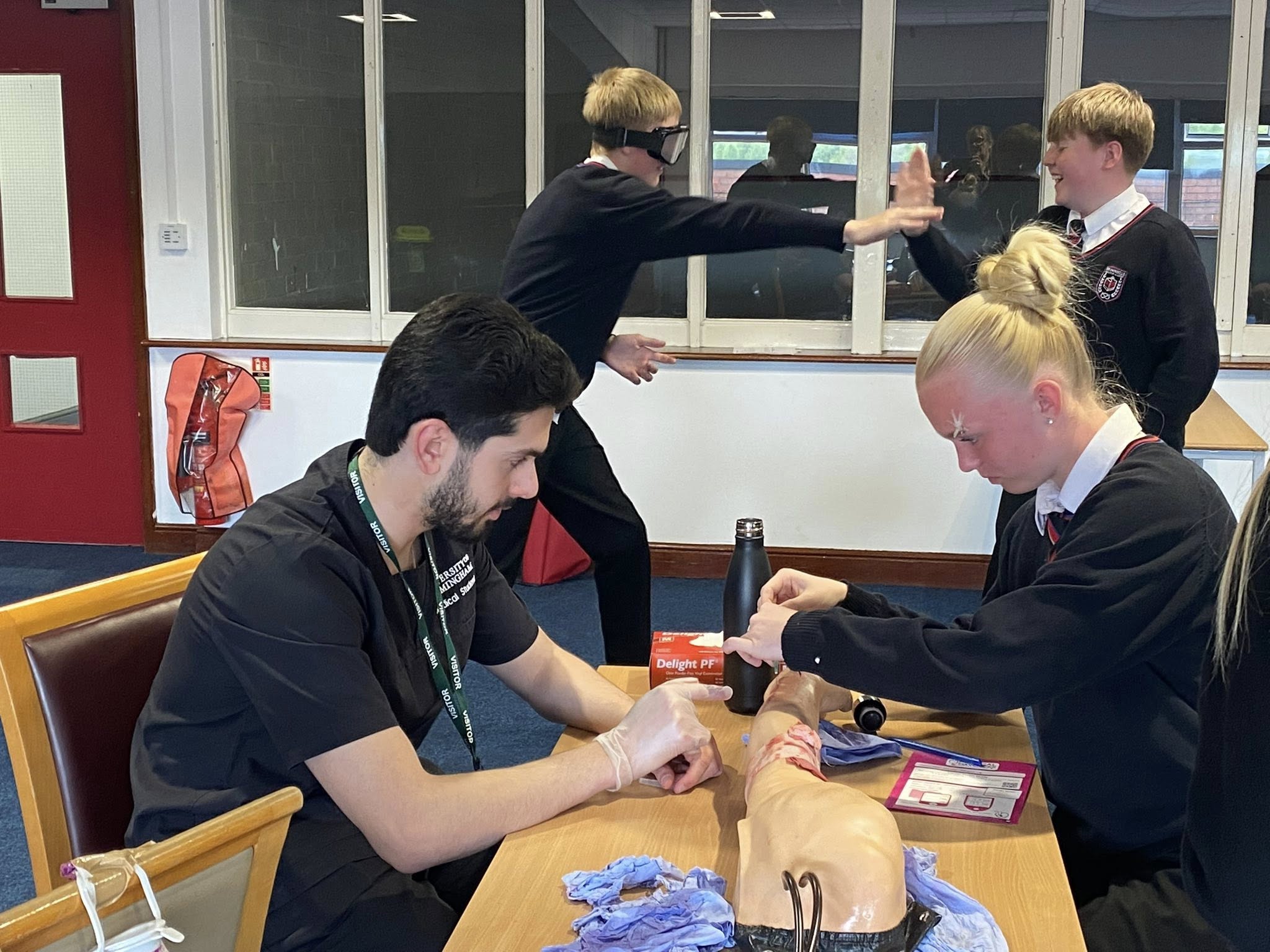 MEDICAL MAVERICKS WORKSHOP - FANTASTIC CAREERS WORKSHOP FOR STUDENTS IN YEAR 7-10